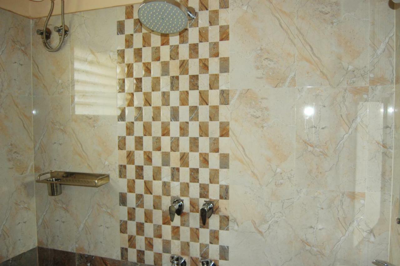 מלון Tiruchirappalli Star Residency מראה חיצוני תמונה